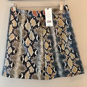 NWT French Connection Reptile Skirt